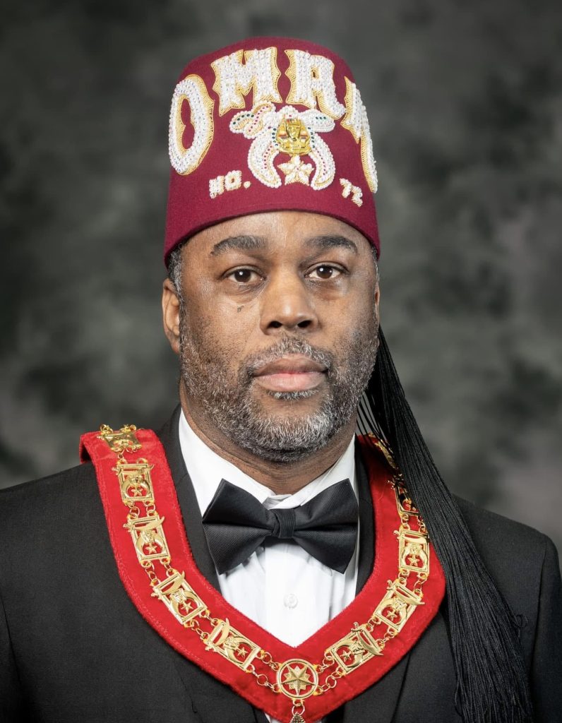 Milton Gibson - Illustrious Potentate Oman Temple #72 Lawrence Wells